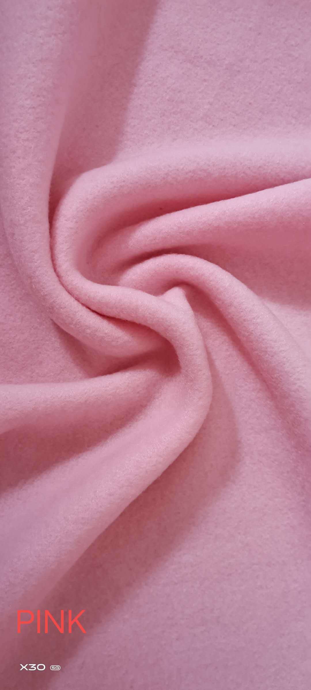 100-Polyester-Polar-Fleece-Dyed-Fabric-FDY-150d-96f-Double-Brush-Without-Anti-Pilling (1).jpg